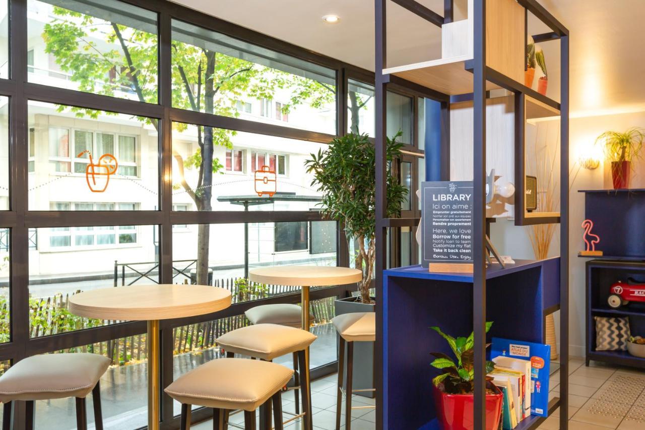 อะดาโจ แอคเสส ดีเฟนส์ วินซี อพาร์ตโฮเต็ล Aparthotel กูร์เบอวัวร์ ภายนอก รูปภาพ